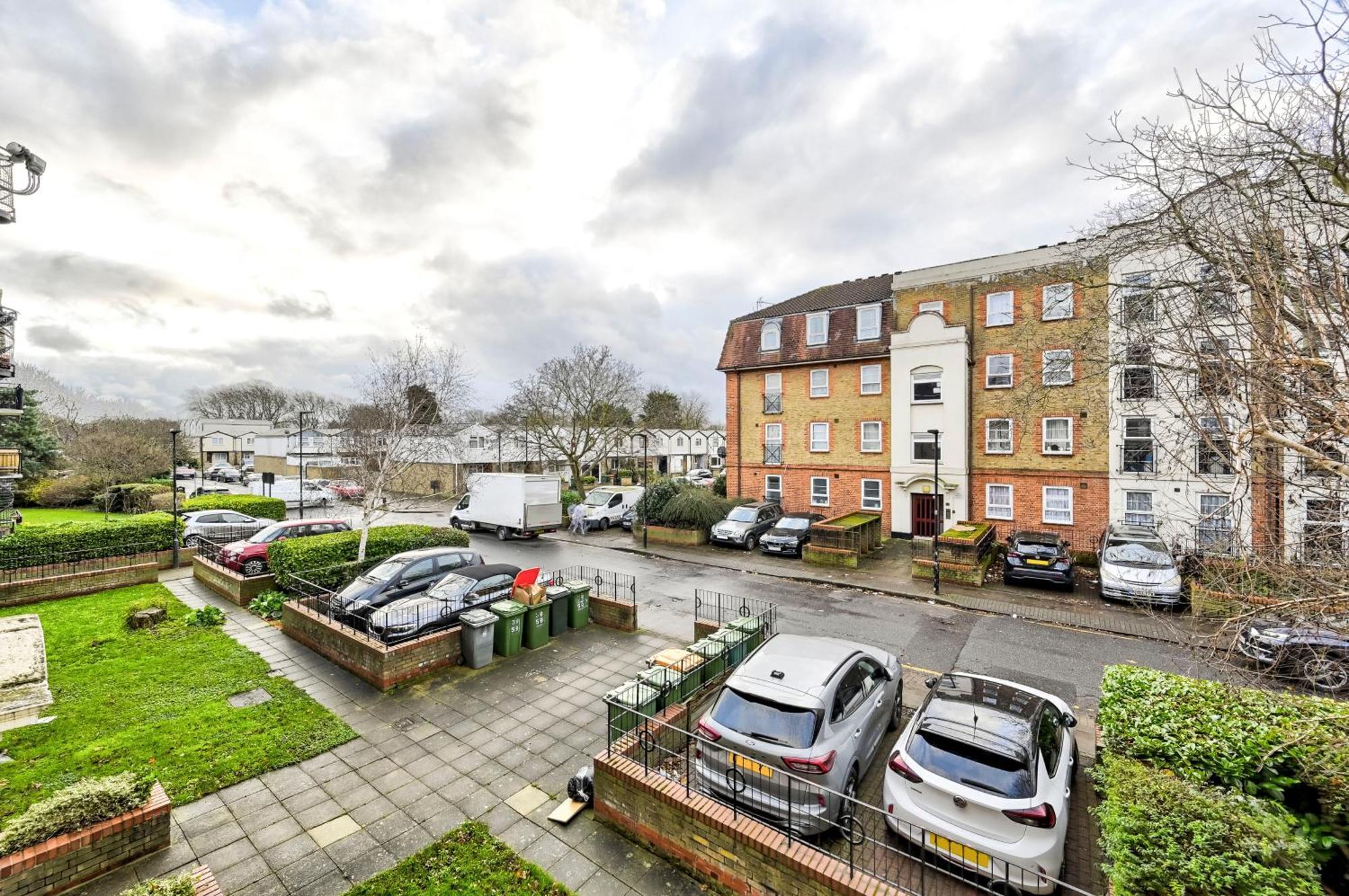 Perfect 1-bed E15, Sleeps 5, 1 Min From Tube Station, Near Westfields Londra
